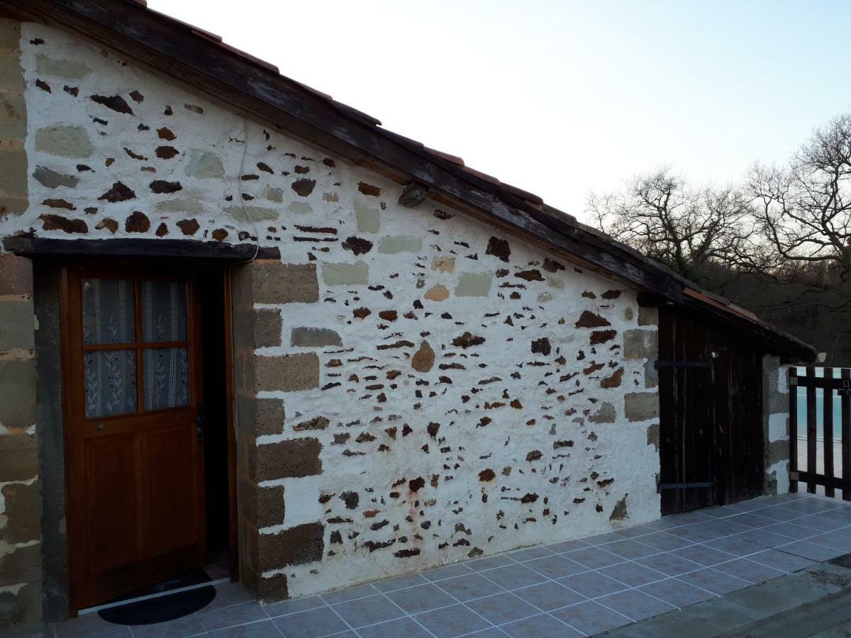 Gite Pouton Saint-Loubouer Экстерьер фото